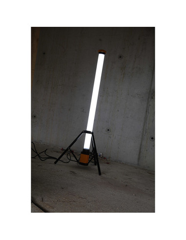 LED прожектор на статив L120 - 54 W, 360°, 5030 lm, 6400 K, IP54, височина 158,1 см