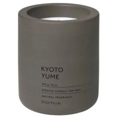 Ароматна свещ FRAGA размер S - цвят Tarmac - аромат Kyoto Yume - Blomus