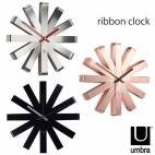 Часовник за стена “RIBBON“ - цвят черен - UMBRA