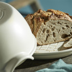 Керамична кръгла форма за печене на хляб "ROUND BREAD BAKER" - цвят червен - EMILE HENRY